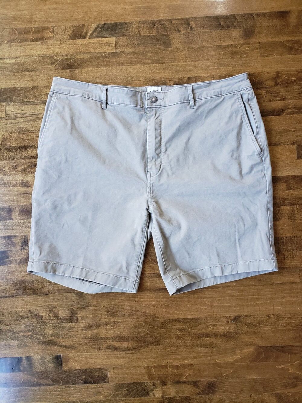 Flint & Tinder 365 Chino Shorts Men's 38 Khaki 8" Stretch Tuckernuck Preppy